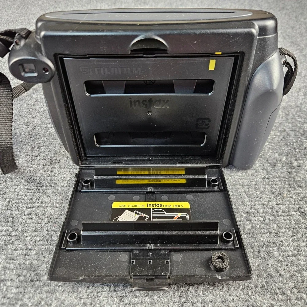 Fujifilm instax 210